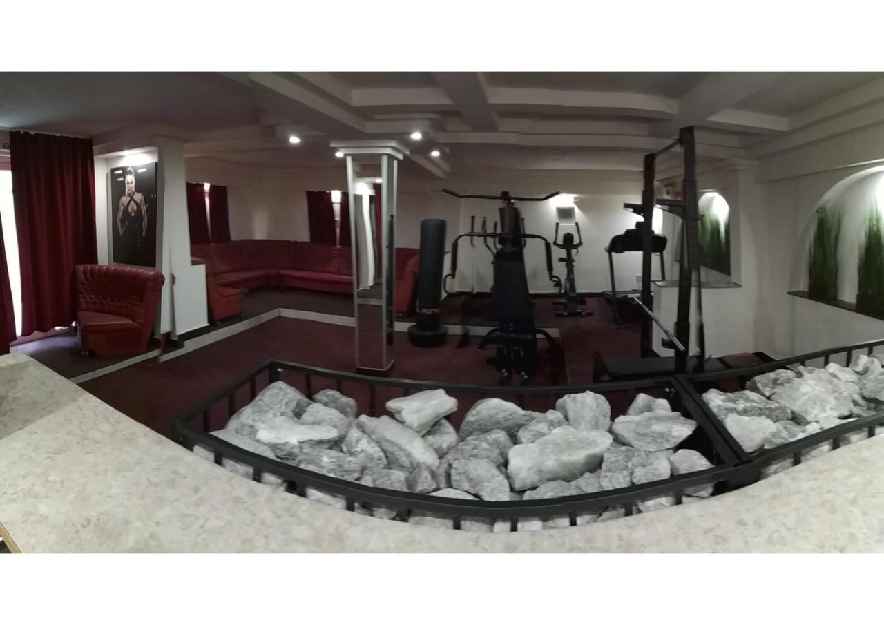 Hotel Imperial Temeşvar Dış mekan fotoğraf