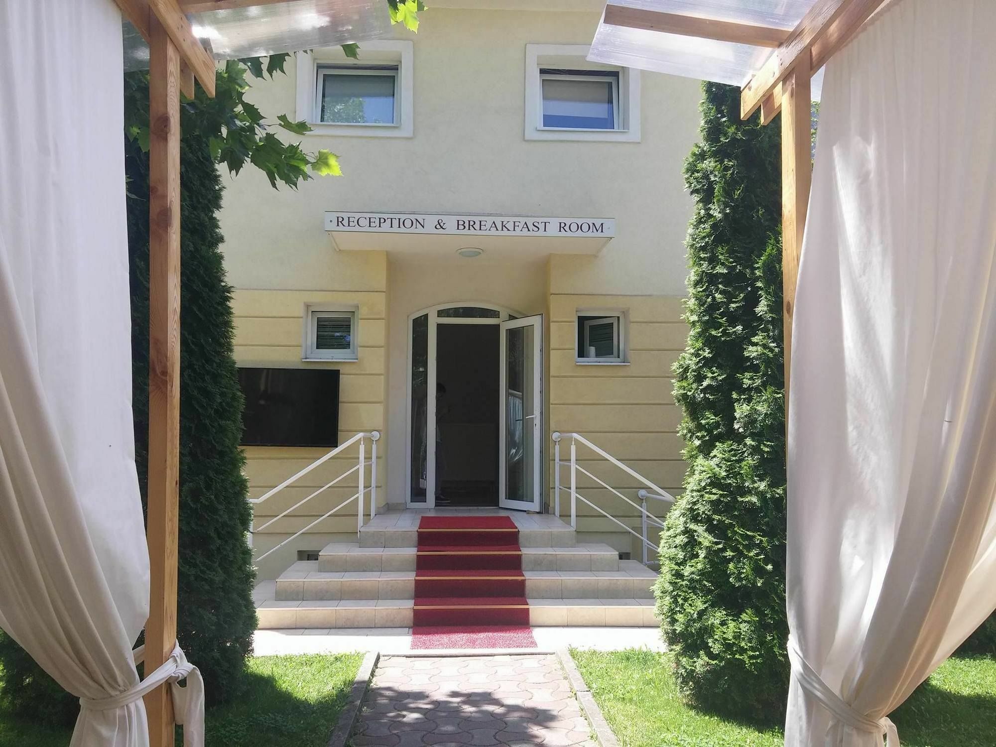 Hotel Imperial Temeşvar Dış mekan fotoğraf