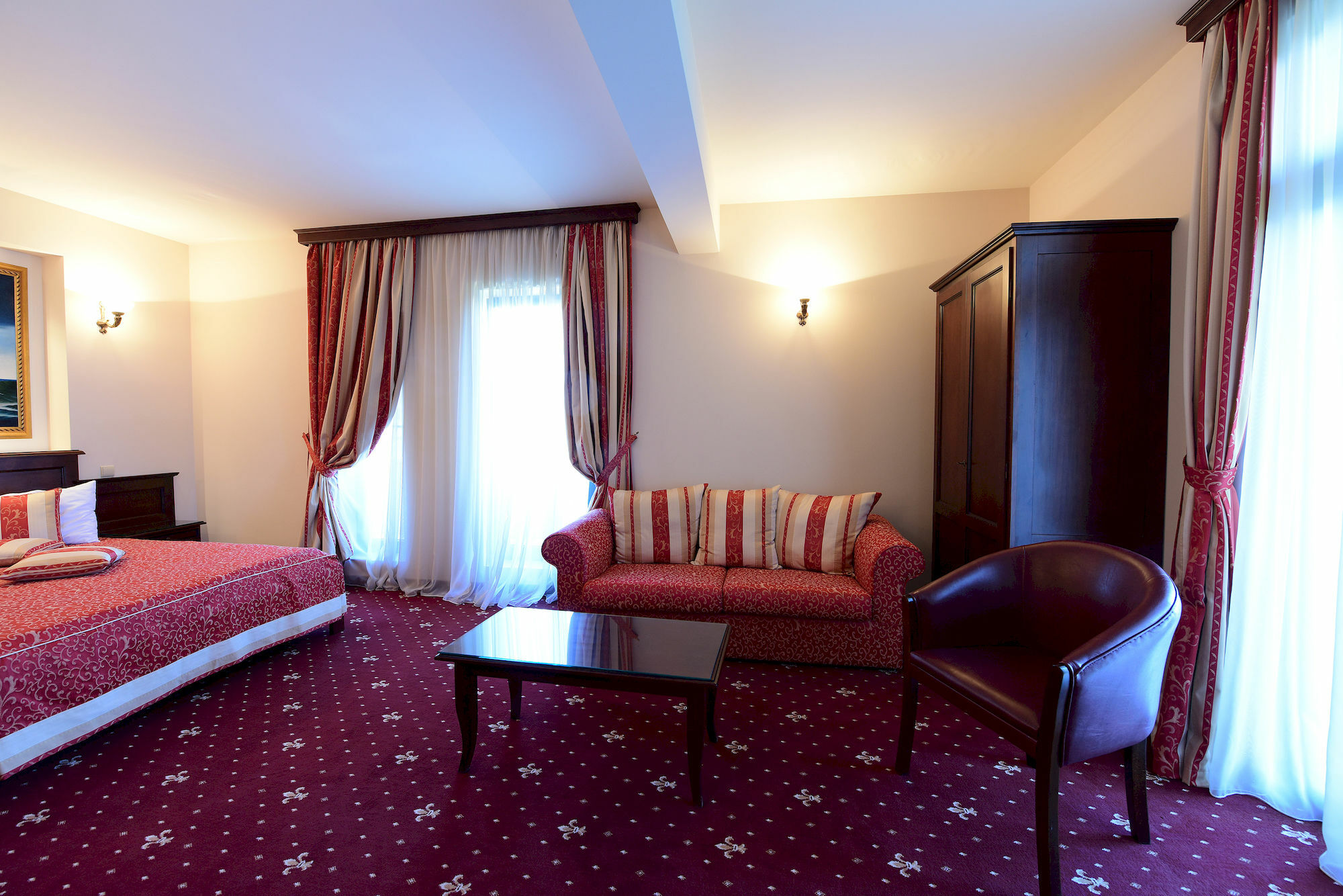 Hotel Imperial Temeşvar Dış mekan fotoğraf